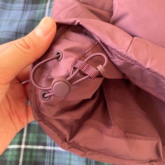 NWT Lululemon Wunder Puff Waist Jacket Cassis Women Size 4 MSRP$328 - Picture 7 of 16